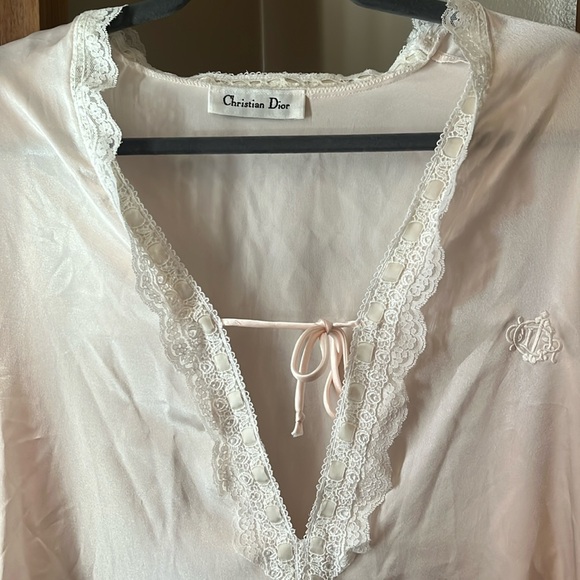 Dior Cream Rose Vintage Nightgown with Elegant Detailing - Picture 3 of 7